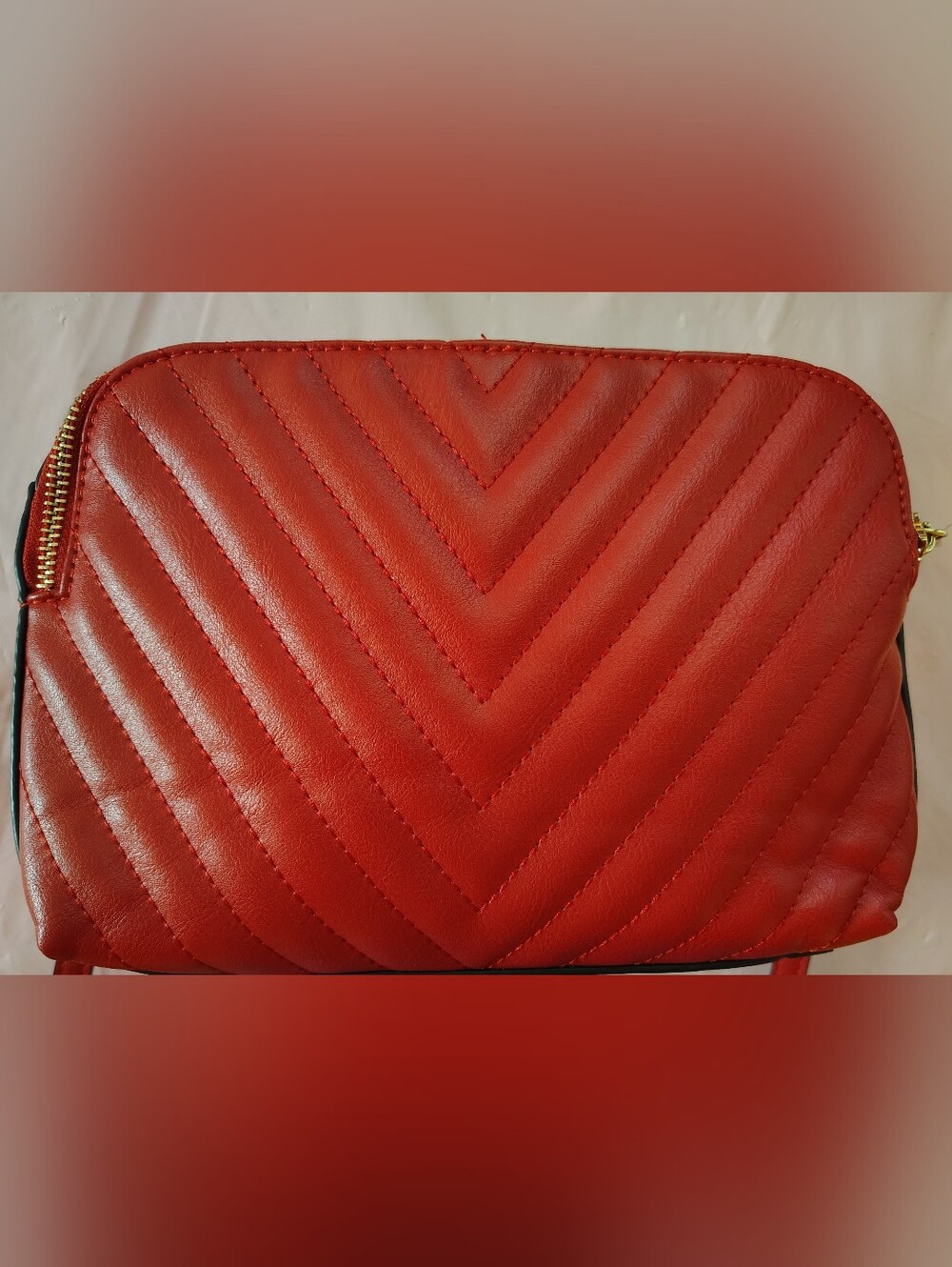 ALDO Red Quilted Crossbody Bag Size: 10"L X 7"H. - Picture 2 of 6